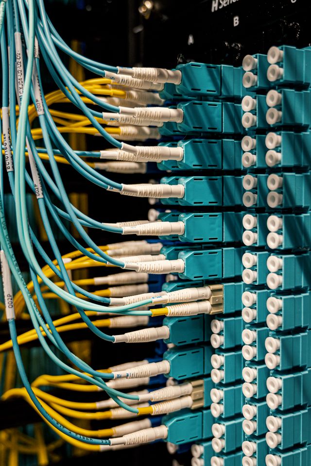 Maatwerkbekabeling betrouwbare efficiënte technische toepassing